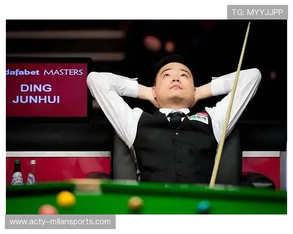 36岁丁俊晖现状:身家过亿却常住国外,大龄富二代妻子气质绝佳 36岁丁俊晖现状:身家过亿却常住国外,大龄富二代妻子气质绝佳