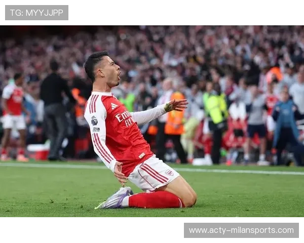 0胜!曼联从第二名滑落,黑马两次换帅失败,阿森纳追平队史纪录 0胜!曼联从第二名滑落,黑马两次换帅失败,阿森纳追平队史纪录