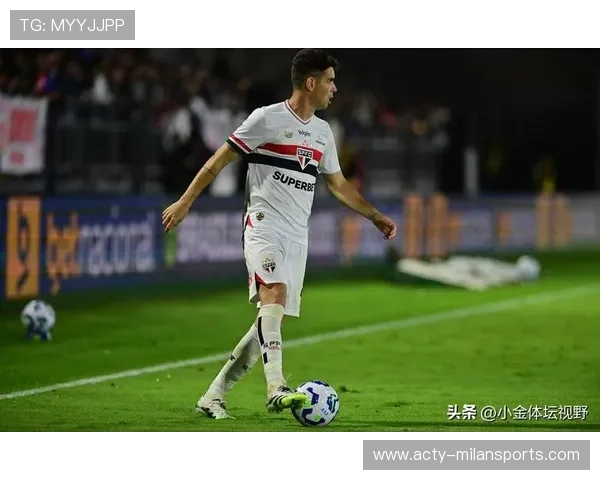 海港再成转会头条,昔日巨星加盟引发全城热议 海港再成转会头条,昔日巨星加盟引发全城热议