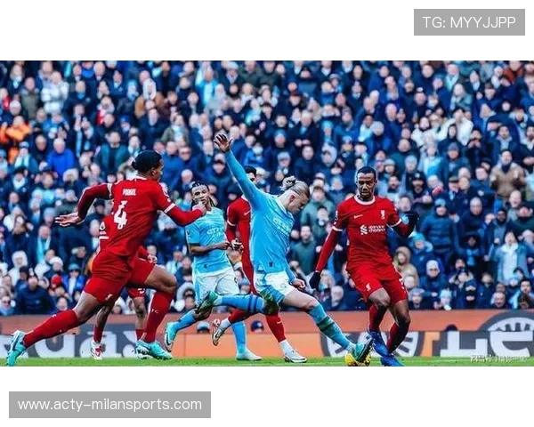 利物浦若稳胜,将让曼城倍感压力 利物浦若稳胜,将让曼城倍感压力
