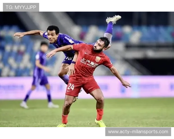 上海海港快速插上连续造成禁区混乱