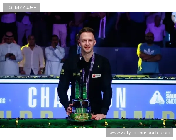 特鲁姆普连得 70 分清台展现大师级手感 特鲁姆普连得 70 分清台展现大师级手感